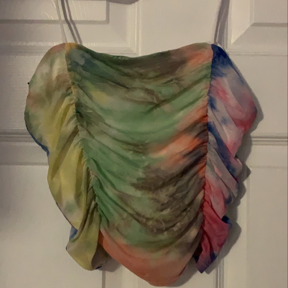 Cropped spaghetti strap top